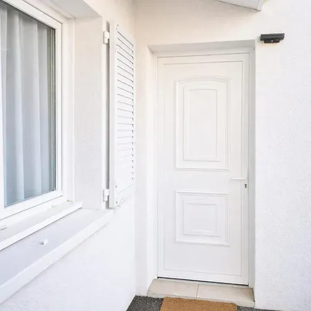 Charming With Terrace In * アレ
